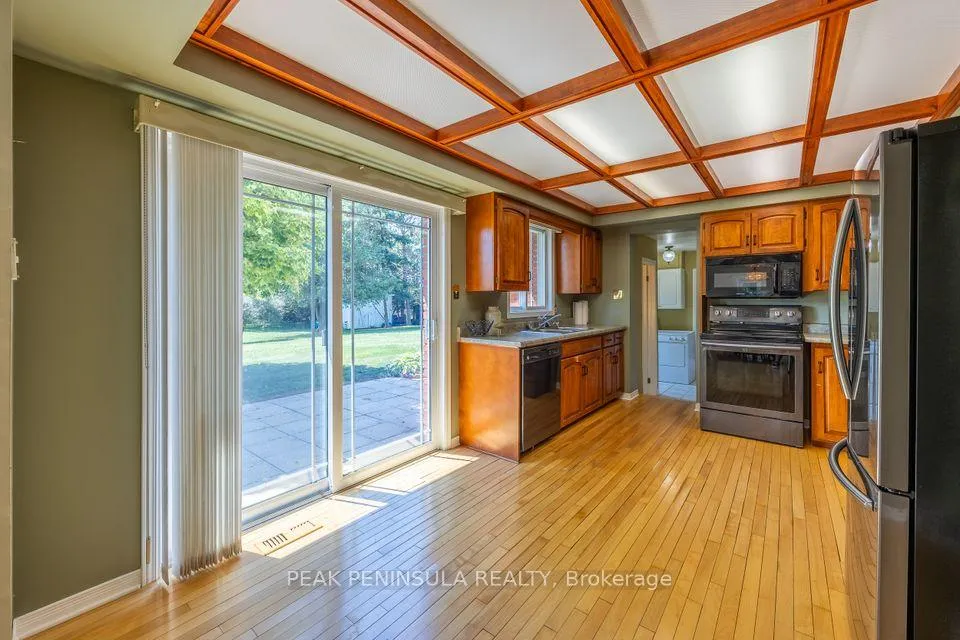 Photo 9 of 23 Backus Drive, Norfolk, Port Rowan — HOMEH