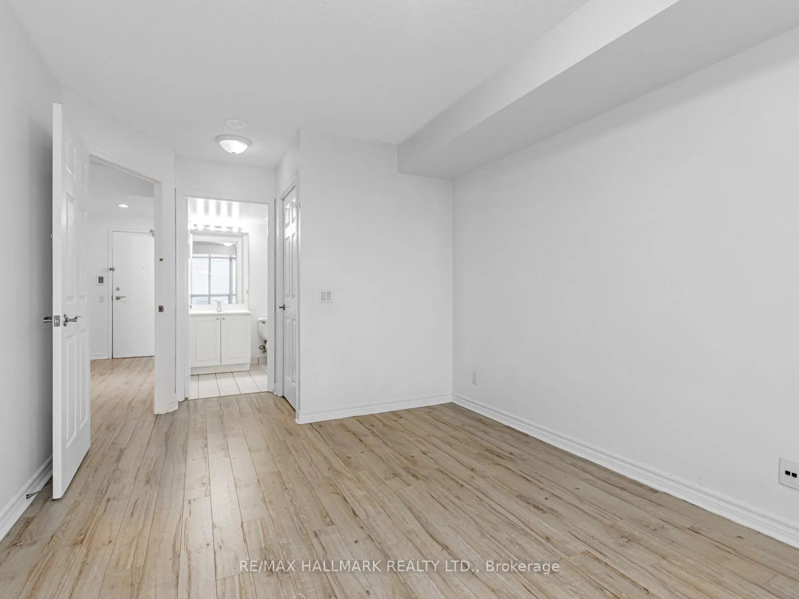Photo 22 of Unit 436, 18 Mondeo Drive, Scarborough, Dorset Park — HOMEH