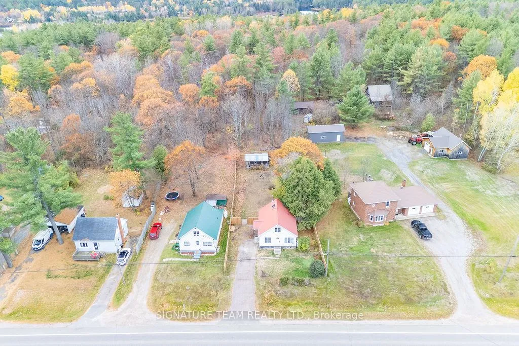 Photo 27 of 8613 60 Highway, North Algona Wilberforce, North Algona/Wilberforce Twp — HOMEH