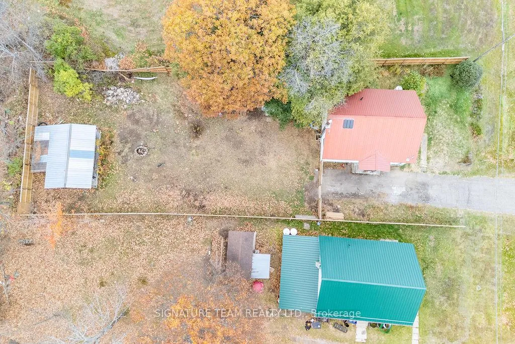 Photo 29 of 8613 60 Highway, North Algona Wilberforce, North Algona/Wilberforce Twp — HOMEH