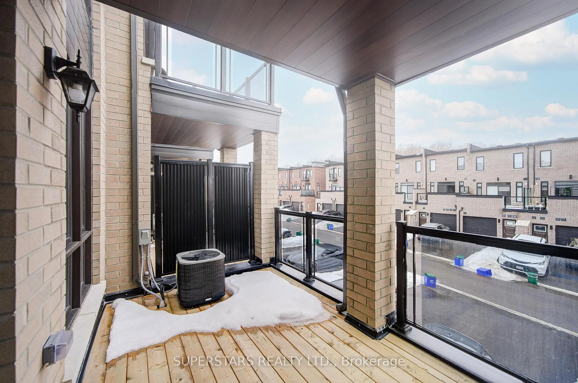 Photo 17 of 100 Stauffer Crescent, Markham, Cornell — HOMEH