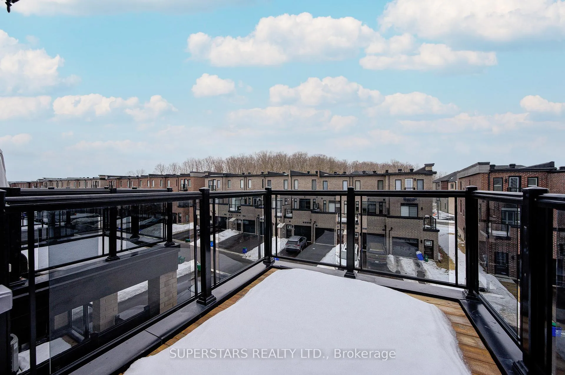 Photo 25 of 100 Stauffer Crescent, Markham, Cornell — HOMEH