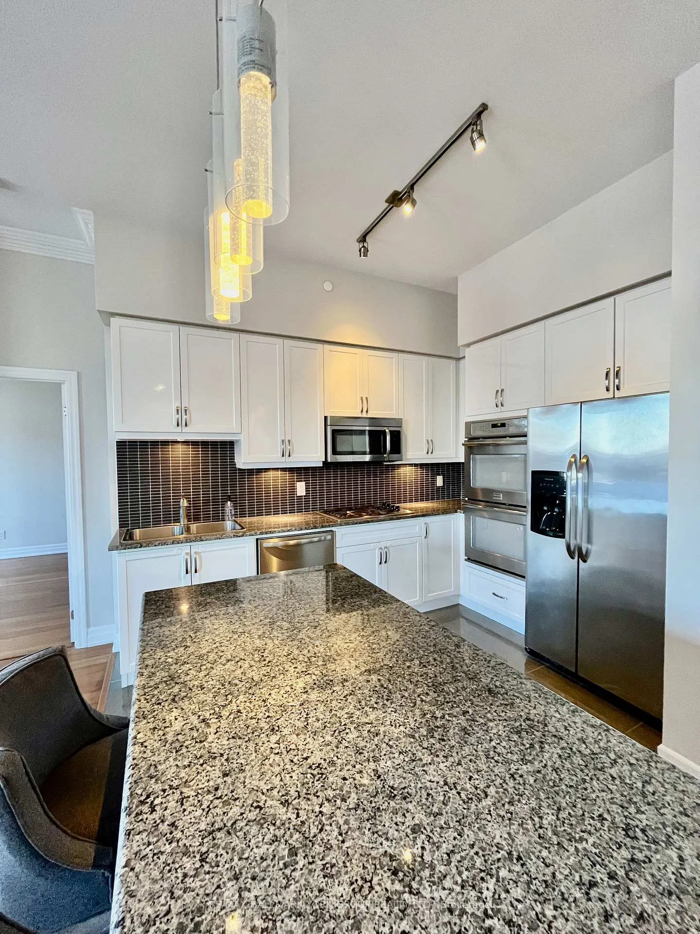 Photo 4 of Unit 509, 111 Civic Square Gate, Aurora, Bayview Wellington — HOMEH