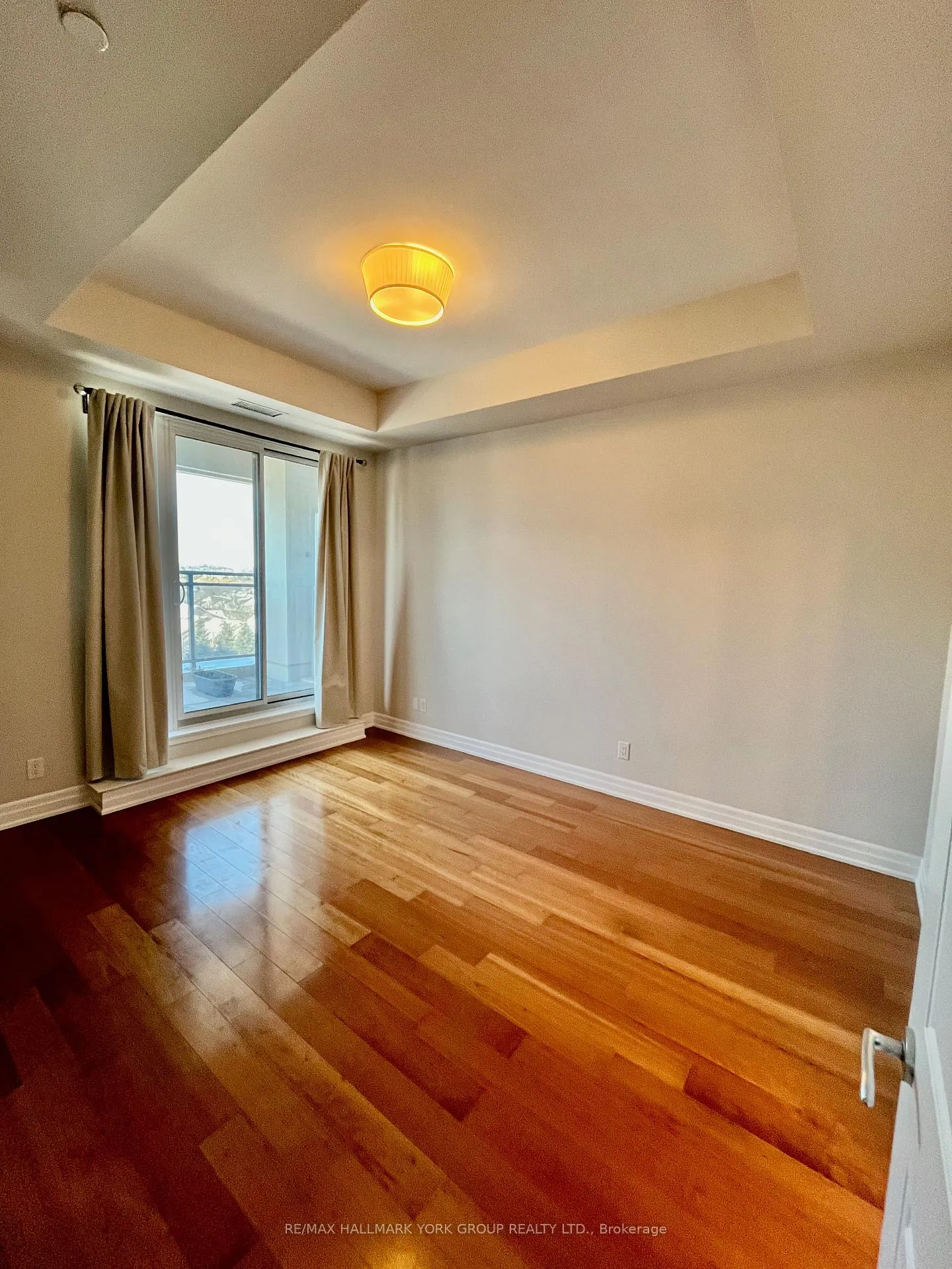 Photo 5 of Unit 509, 111 Civic Square Gate, Aurora, Bayview Wellington — HOMEH