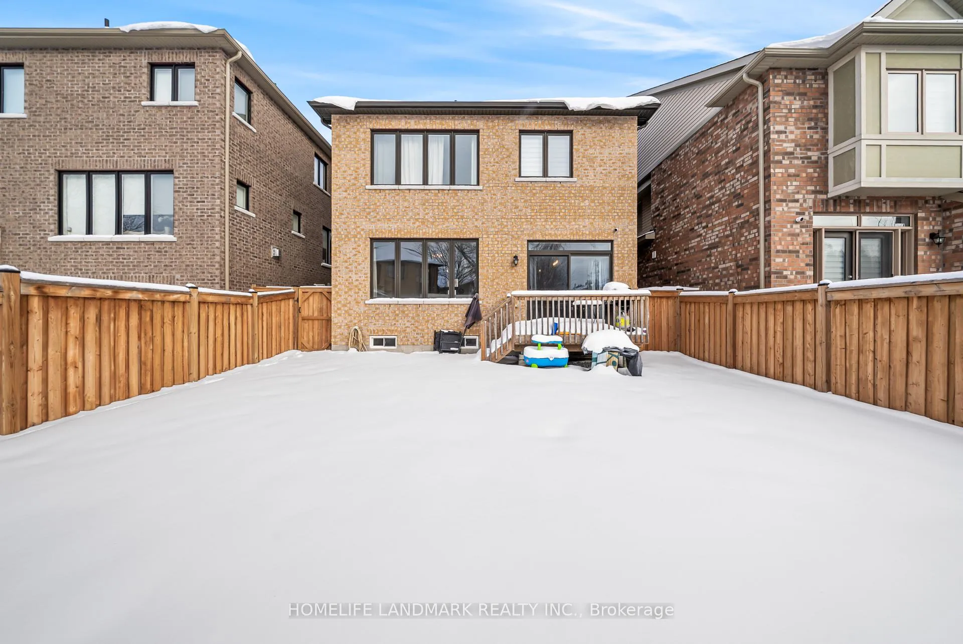 Photo 44 of 64 Bremner Street, Whitby, Rolling Acres — HOMEH