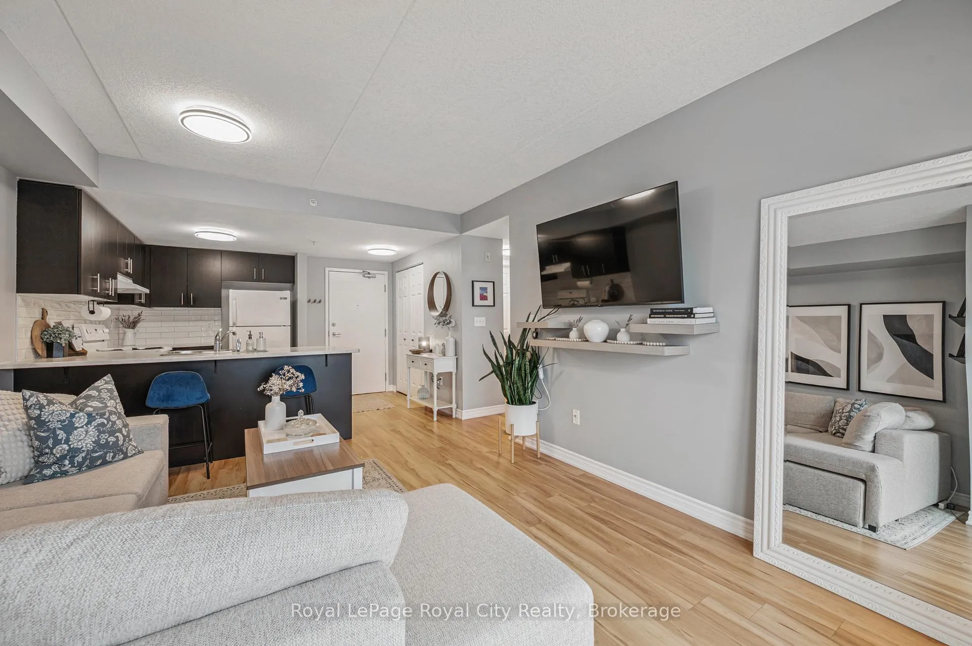 Photo 3 of Unit 309, 41 Goodwin Drive, Guelph, Pineridge/Westminster Woods — HOMEH