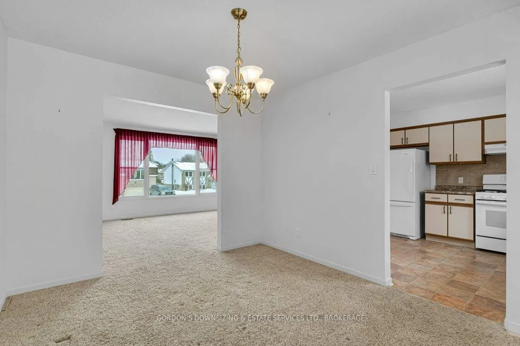 Photo 14 of 35 Mortensen Drive, Loyalist, Amherstview — HOMEH