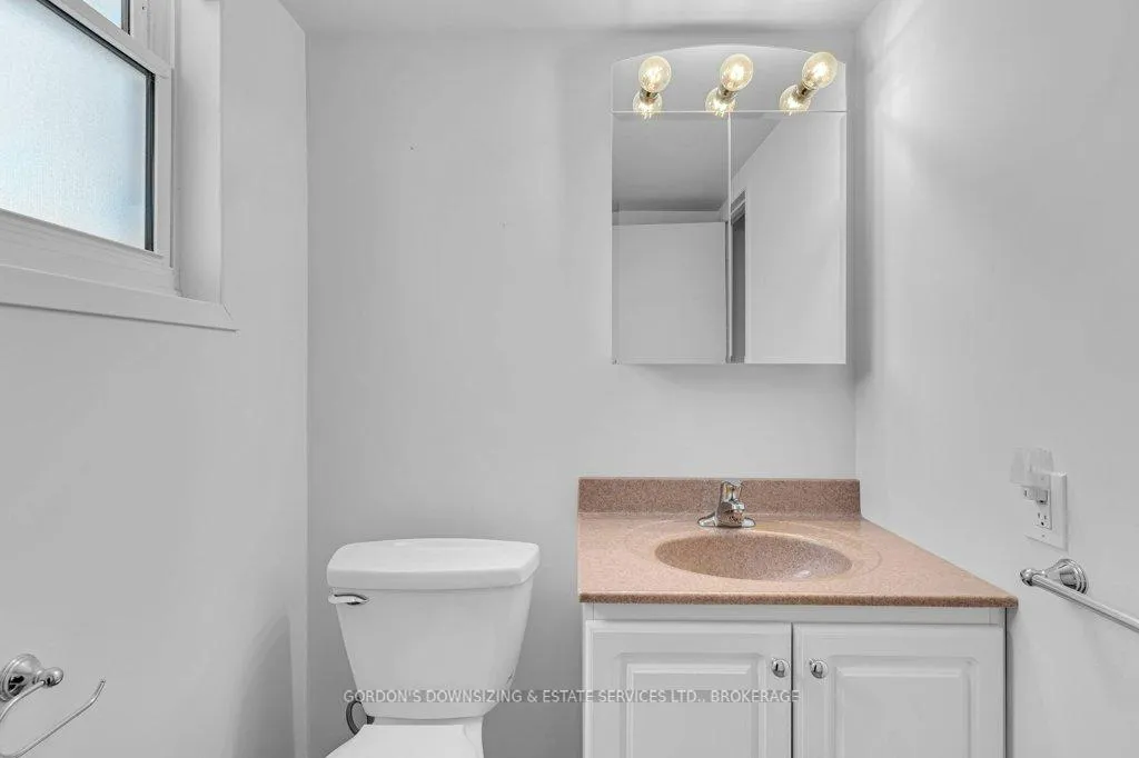 Photo 34 of 35 Mortensen Drive, Loyalist, Amherstview — HOMEH