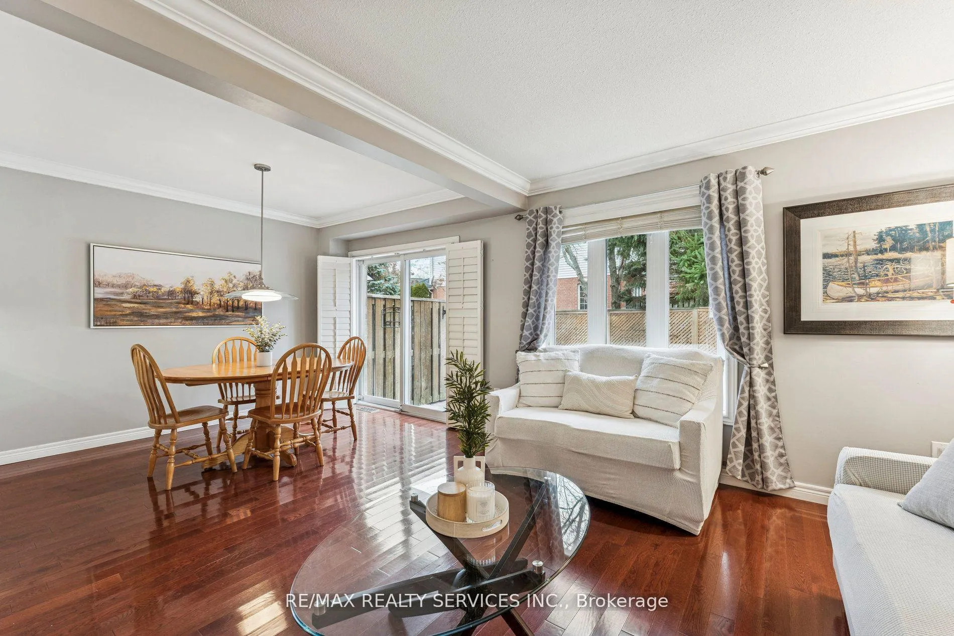 Photo 9 of 14 McKinley Crescent, Caledon, Caledon East — HOMEH