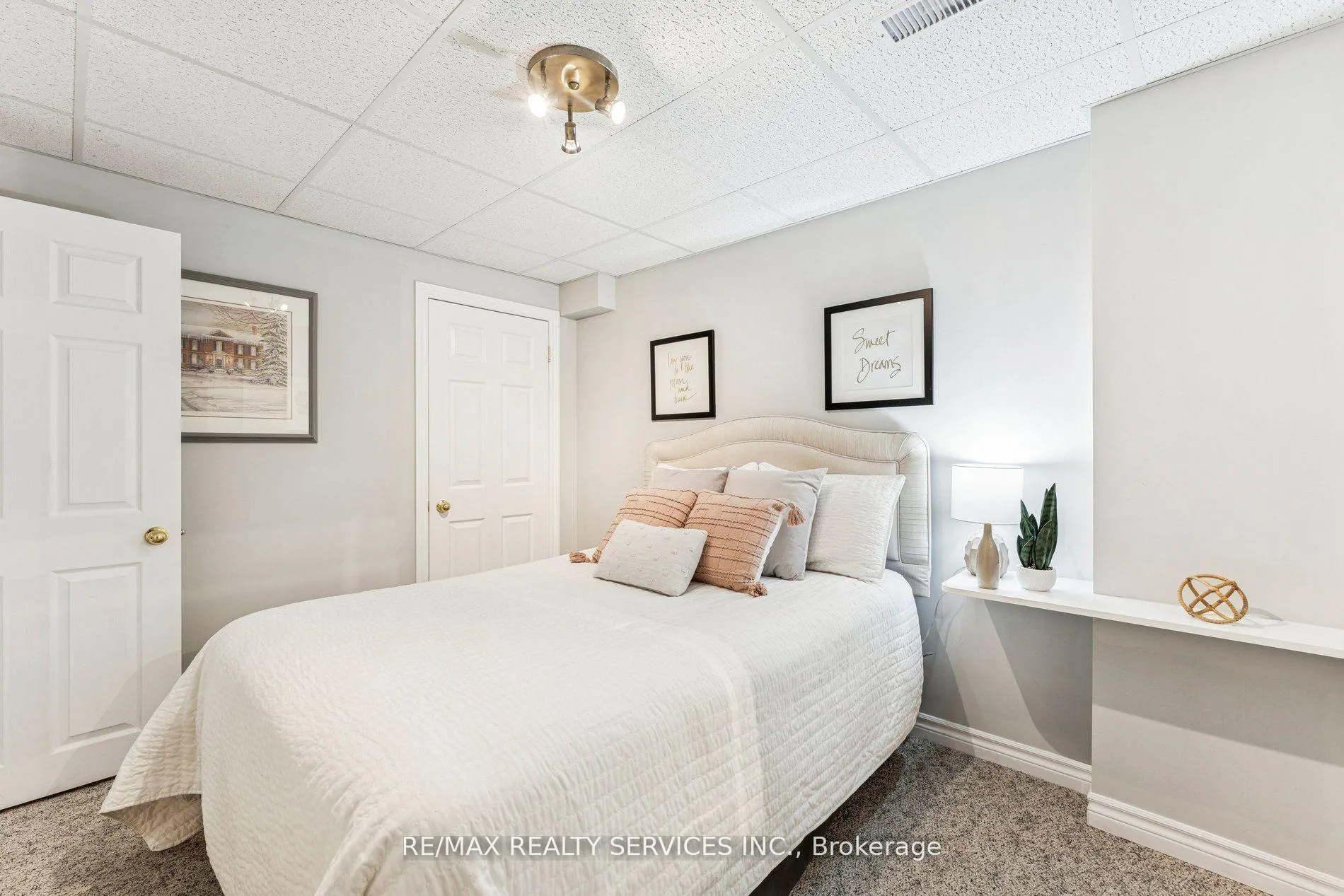 Photo 40 of 14 McKinley Crescent, Caledon, Caledon East — HOMEH