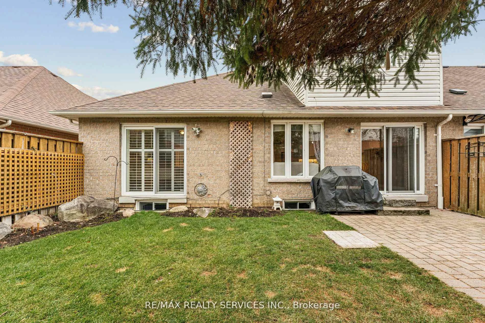 Photo 45 of 14 McKinley Crescent, Caledon, Caledon East — HOMEH