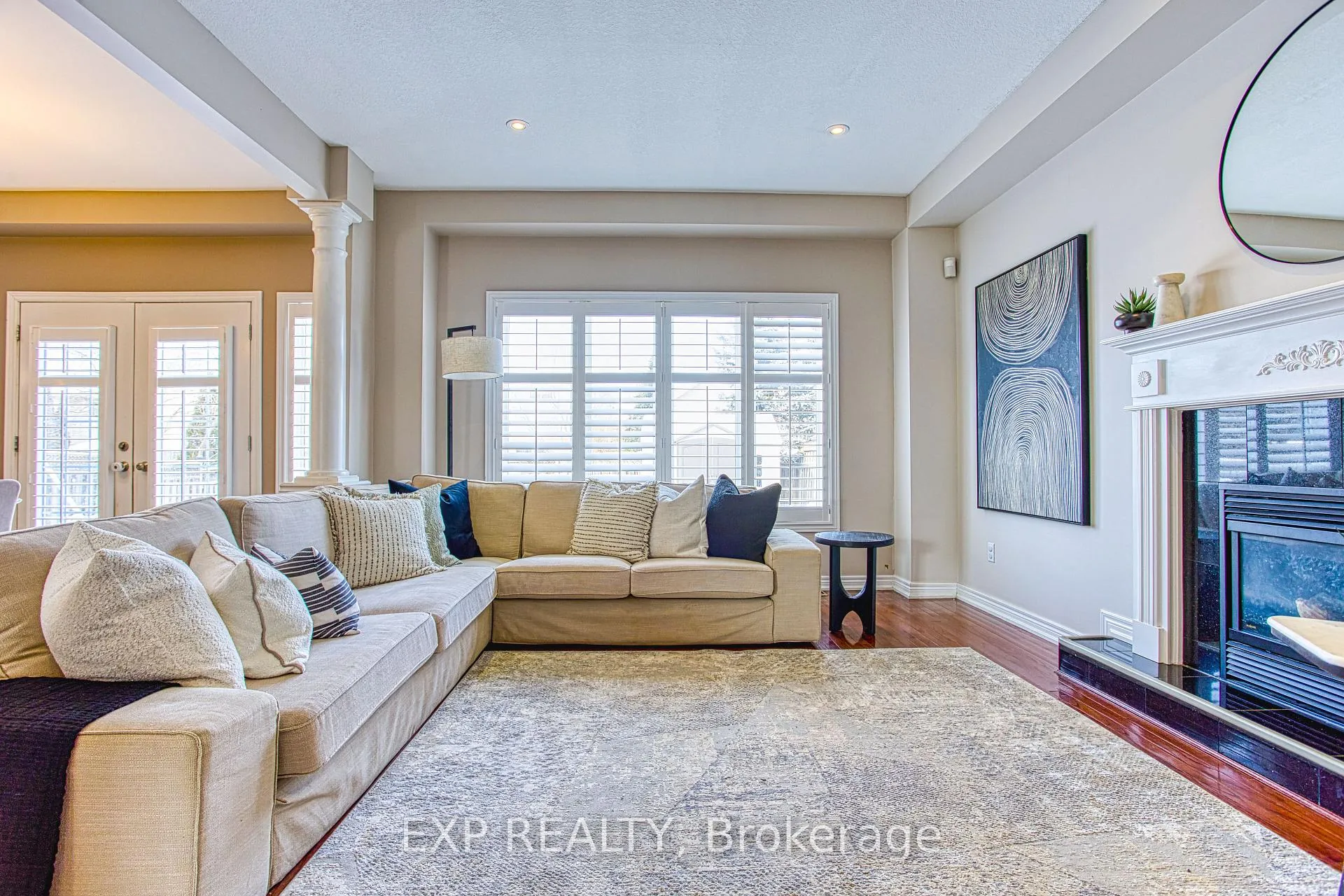 Photo 21 of 52 Biggs Avenue, Hamilton, Meadowlands — HOMEH