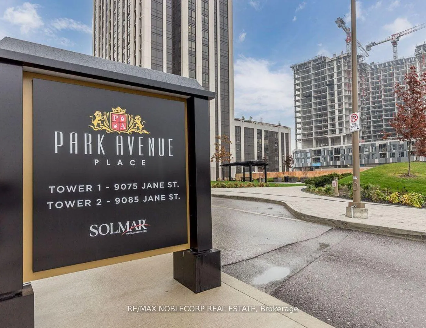 Photo 3 of Unit 1511, 9085 Jane Street, Vaughan, Concord — HOMEH