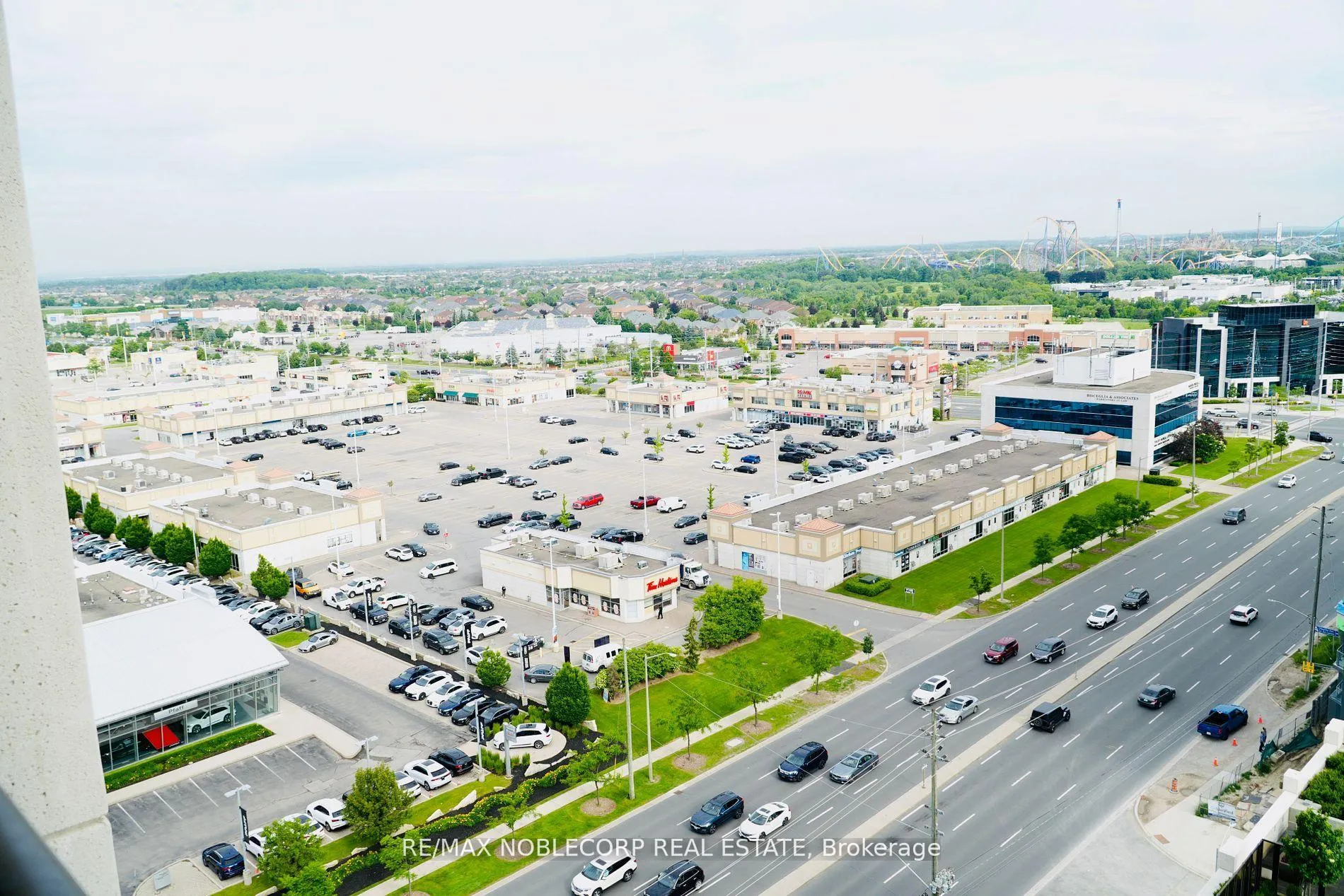 Photo 18 of Unit 1511, 9085 Jane Street, Vaughan, Concord — HOMEH