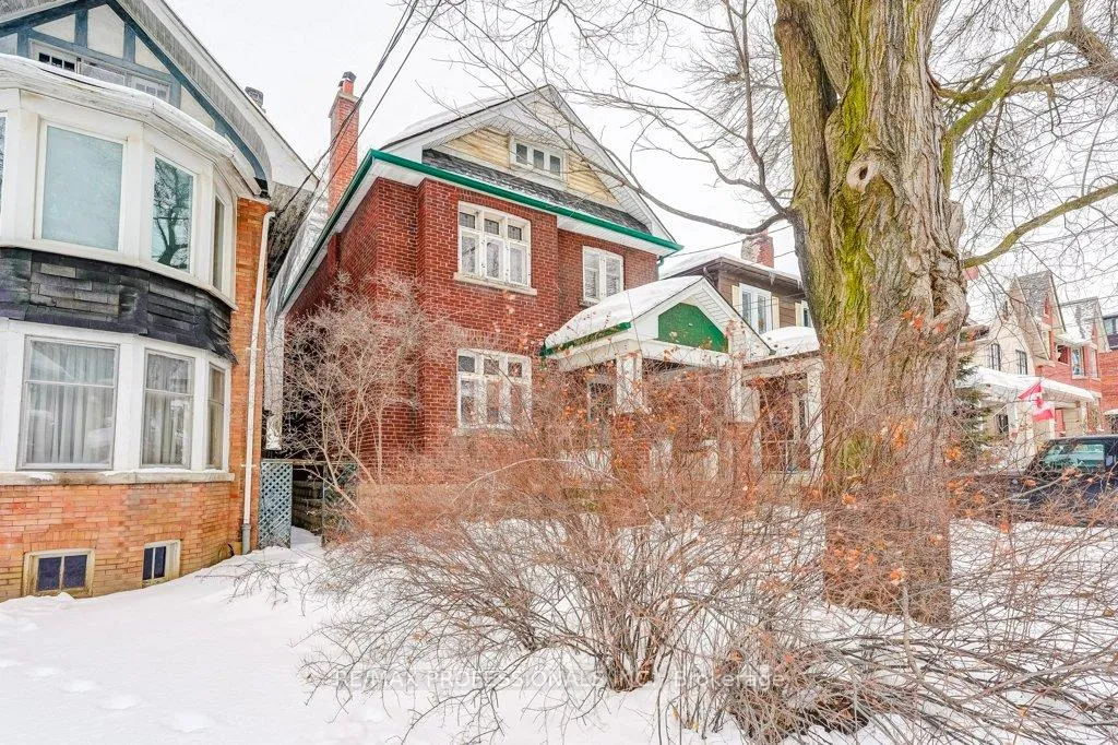 Photo 3 of 140 Hillsdale Avenue E, Toronto, Mount Pleasant East — HOMEH