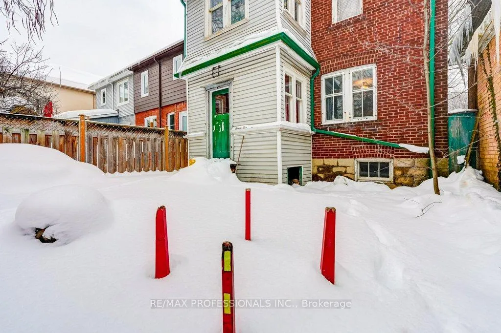 Photo 34 of 140 Hillsdale Avenue E, Toronto, Mount Pleasant East — HOMEH