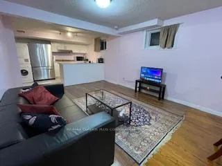 Photo 4 of 7 Mckelvey Drive, Markham, Aileen-Willowbrook — HOMEH