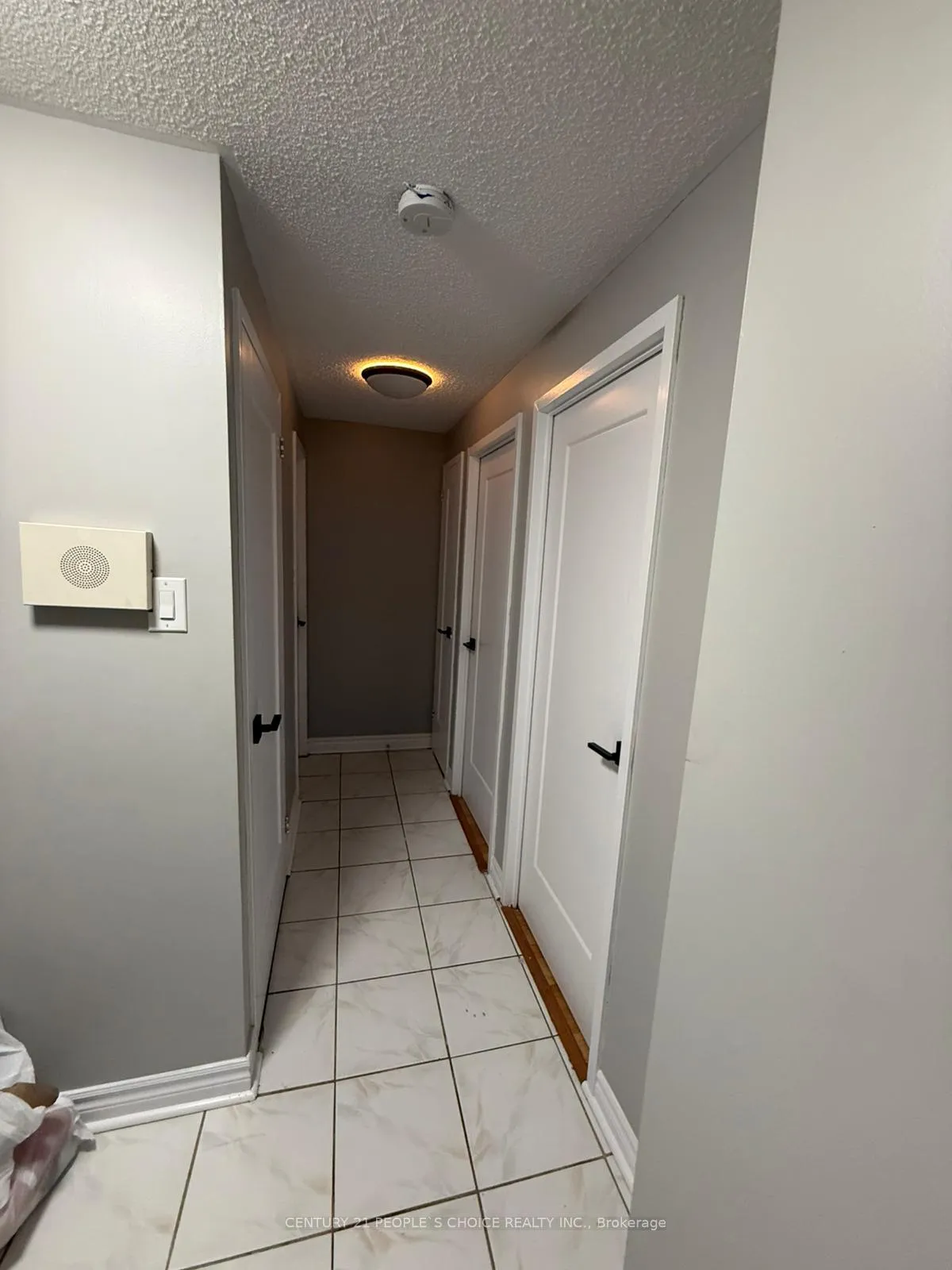Photo 7 of 25 Kensington Road, Brampton, Queen Street Corridor — HOMEH