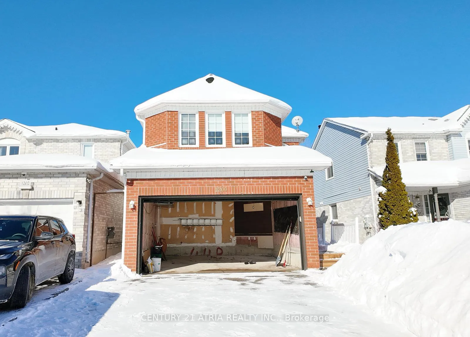 Photo 1 of 1200 Benson Street, Innisfil, Alcona — HOMEH