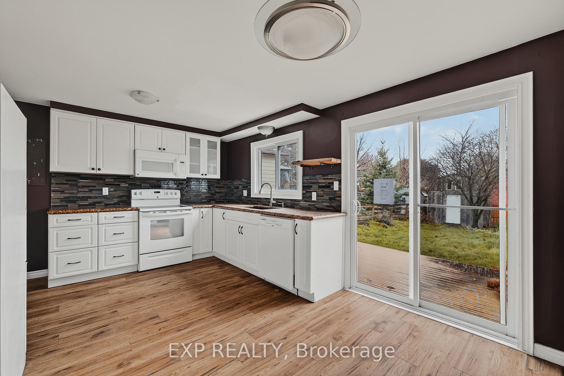 Photo 7 of 171 Marksam Road, Guelph, Willow West/Sugarbush/West Acres — HOMEH