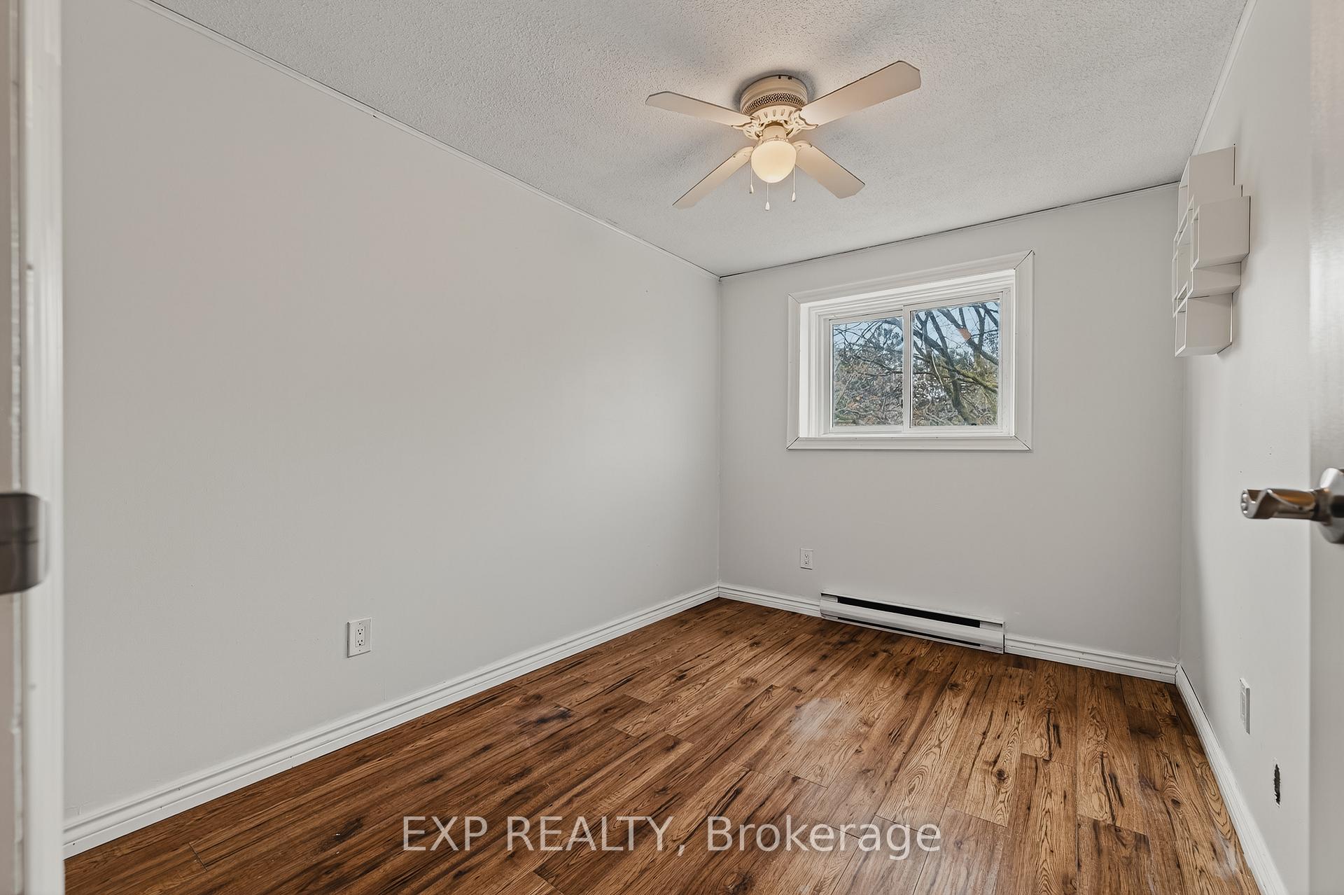 Photo 12 of 171 Marksam Road, Guelph, Willow West/Sugarbush/West Acres — HOMEH