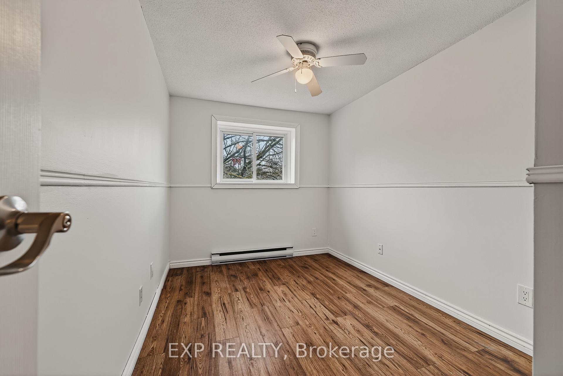 Photo 13 of 171 Marksam Road, Guelph, Willow West/Sugarbush/West Acres — HOMEH