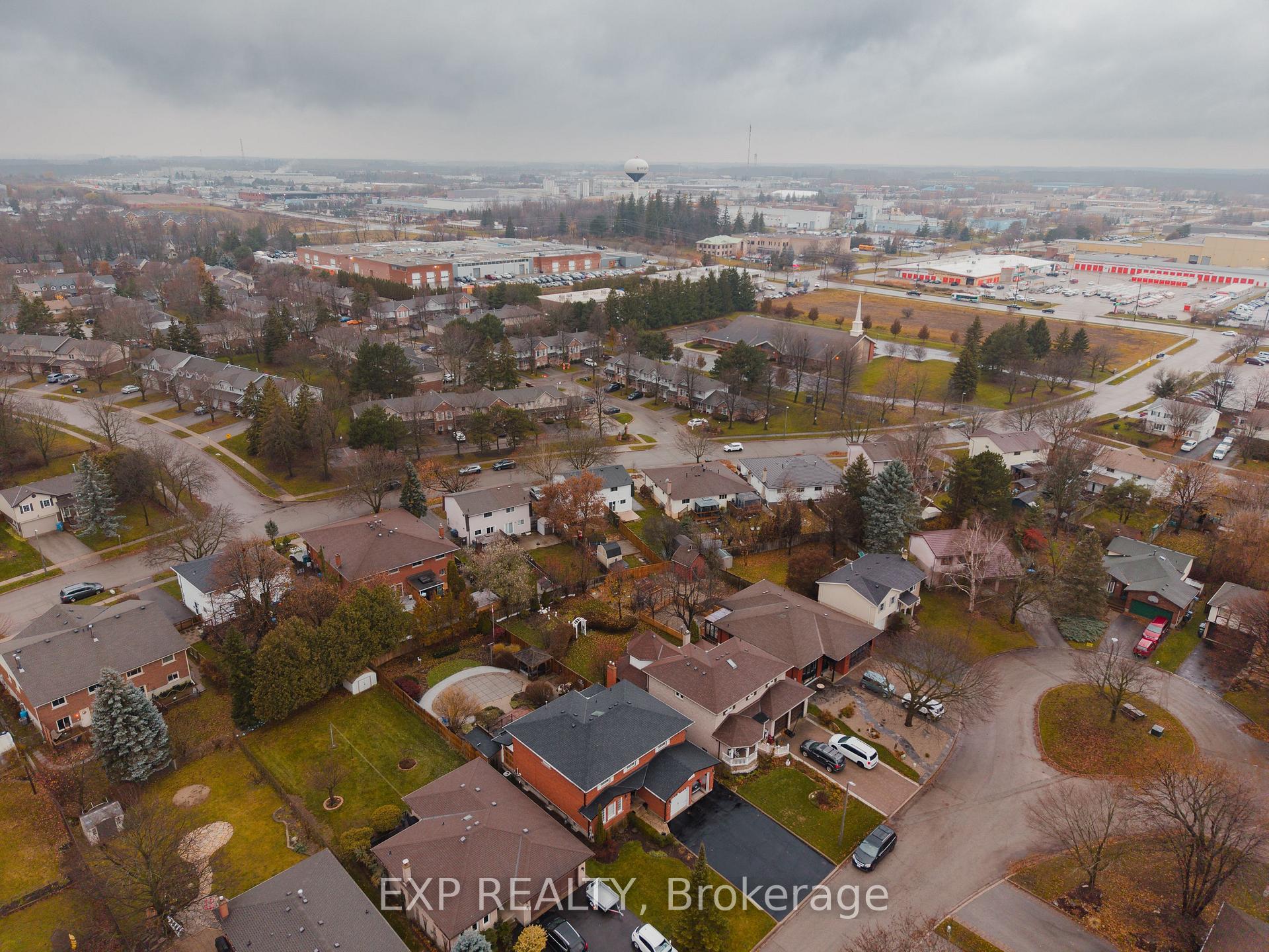 Photo 29 of 171 Marksam Road, Guelph, Willow West/Sugarbush/West Acres — HOMEH