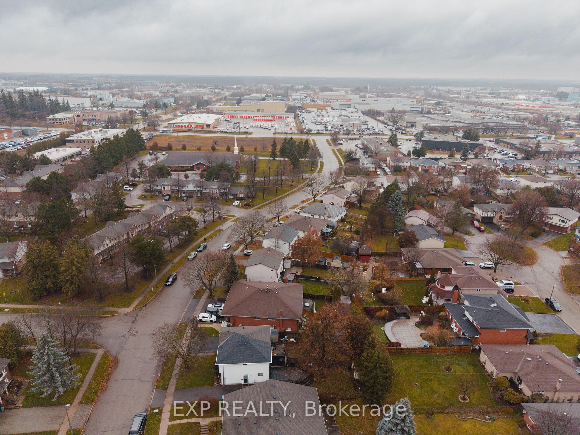 Photo 30 of 171 Marksam Road, Guelph, Willow West/Sugarbush/West Acres — HOMEH