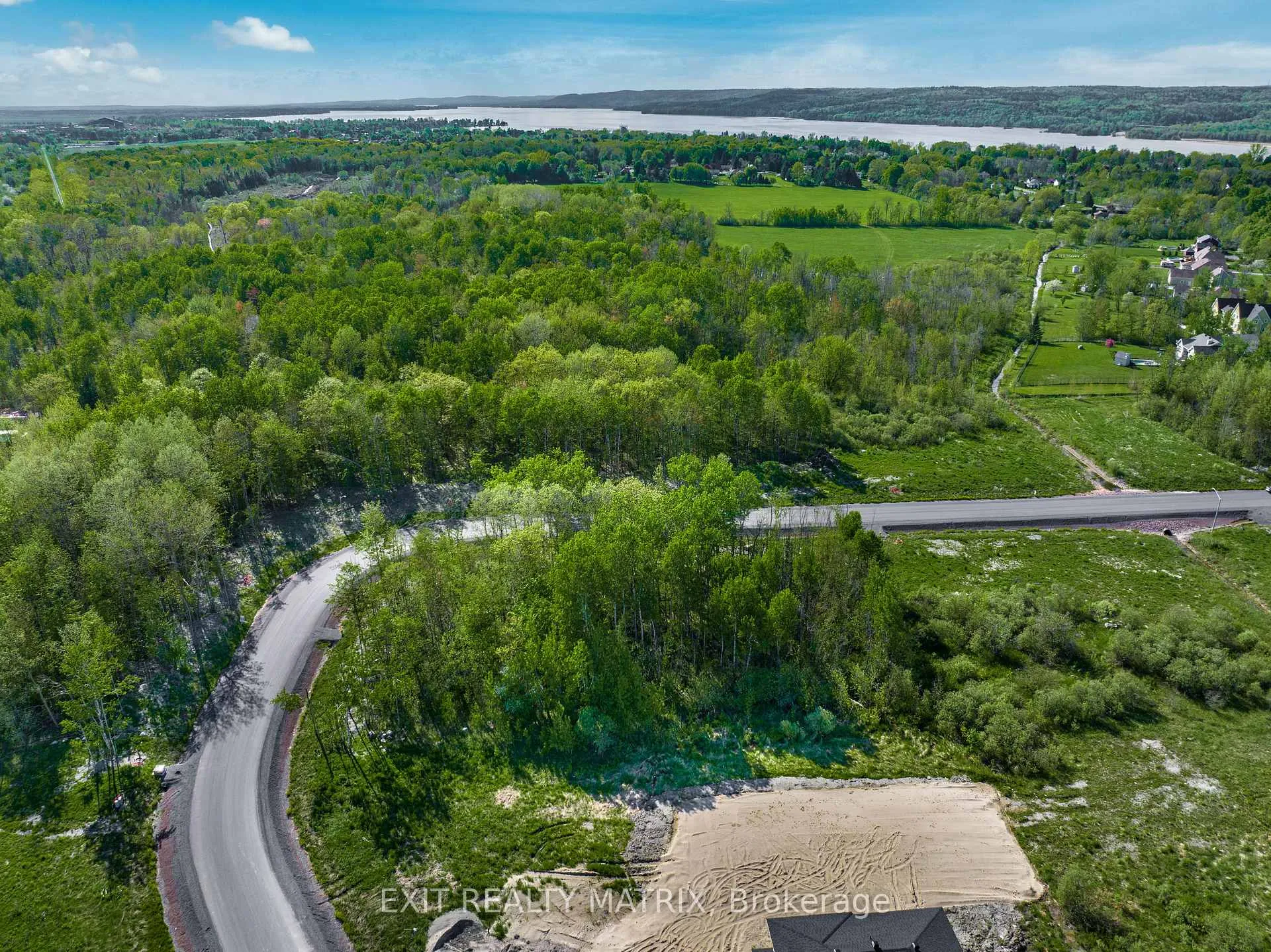 Photo 8 of 91 Soulanges Street, Champlain, Champlain Twp — HOMEH