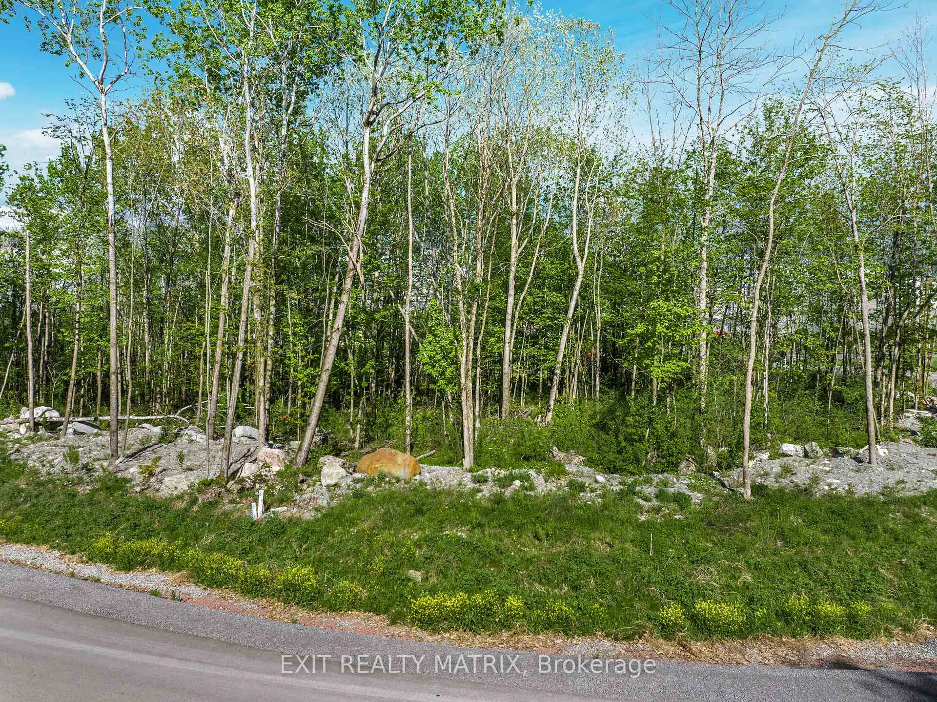 Photo 12 of 91 Soulanges Street, Champlain, Champlain Twp — HOMEH