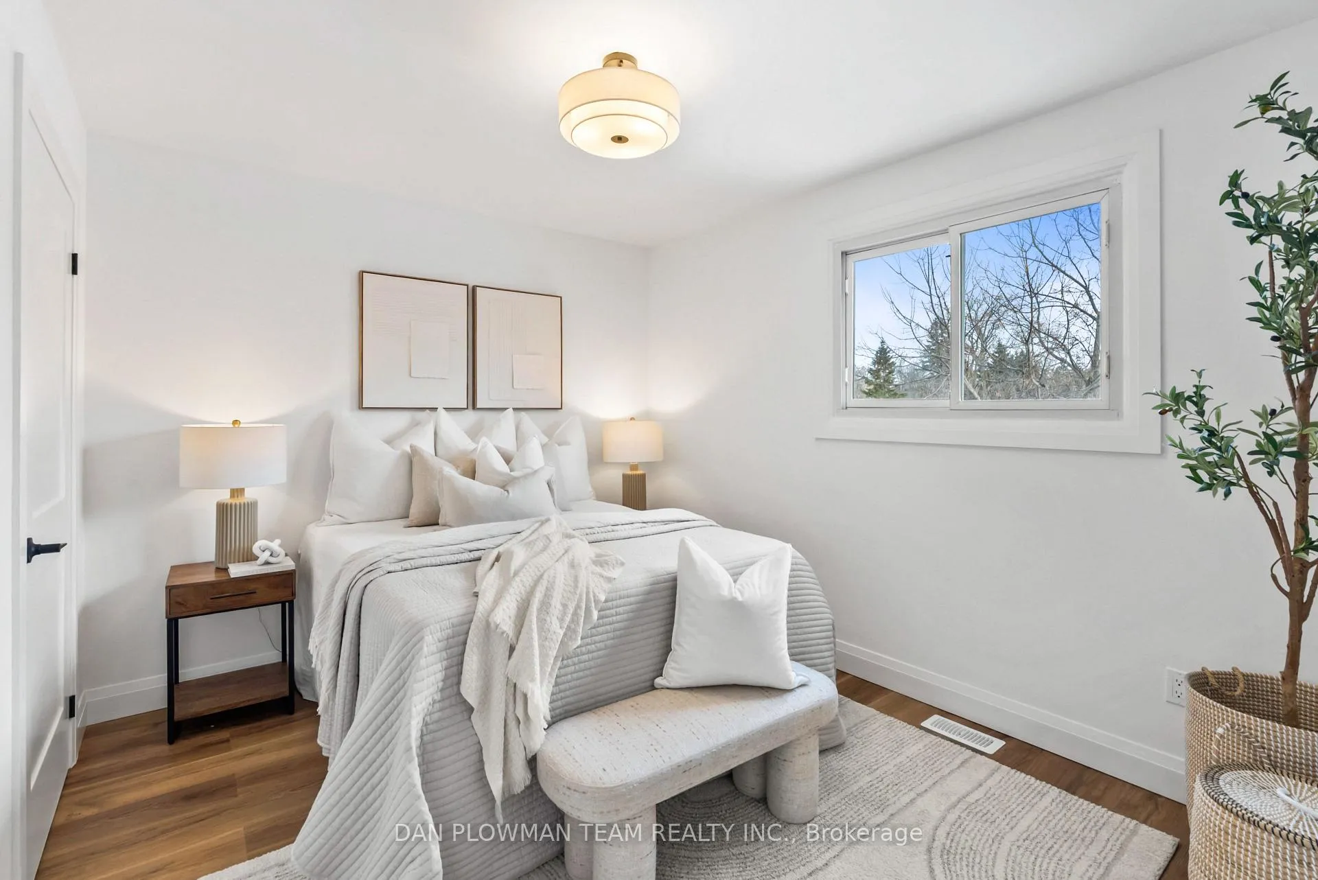 Photo 16 of 413 Mill Street, Brock, Beaverton — HOMEH