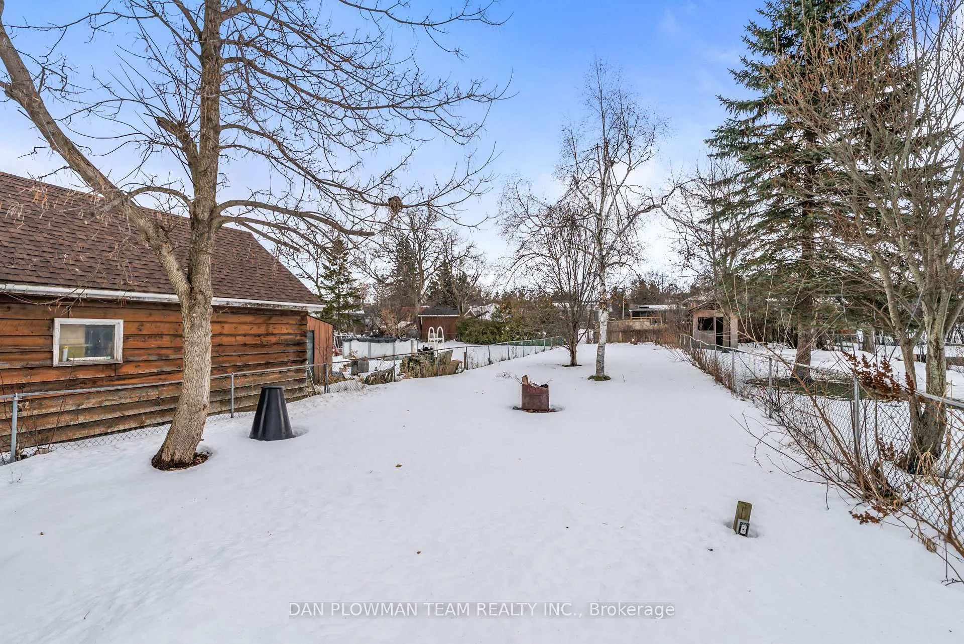 Photo 25 of 413 Mill Street, Brock, Beaverton — HOMEH
