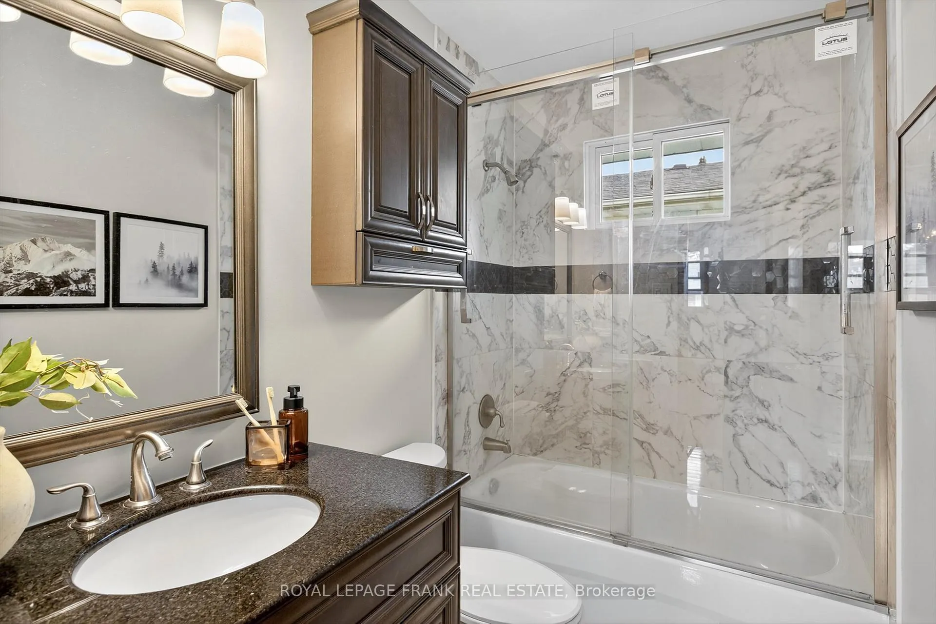 Photo 14 of 393 Southpark Drive, Peterborough, Ashburnham Ward 4 — HOMEH