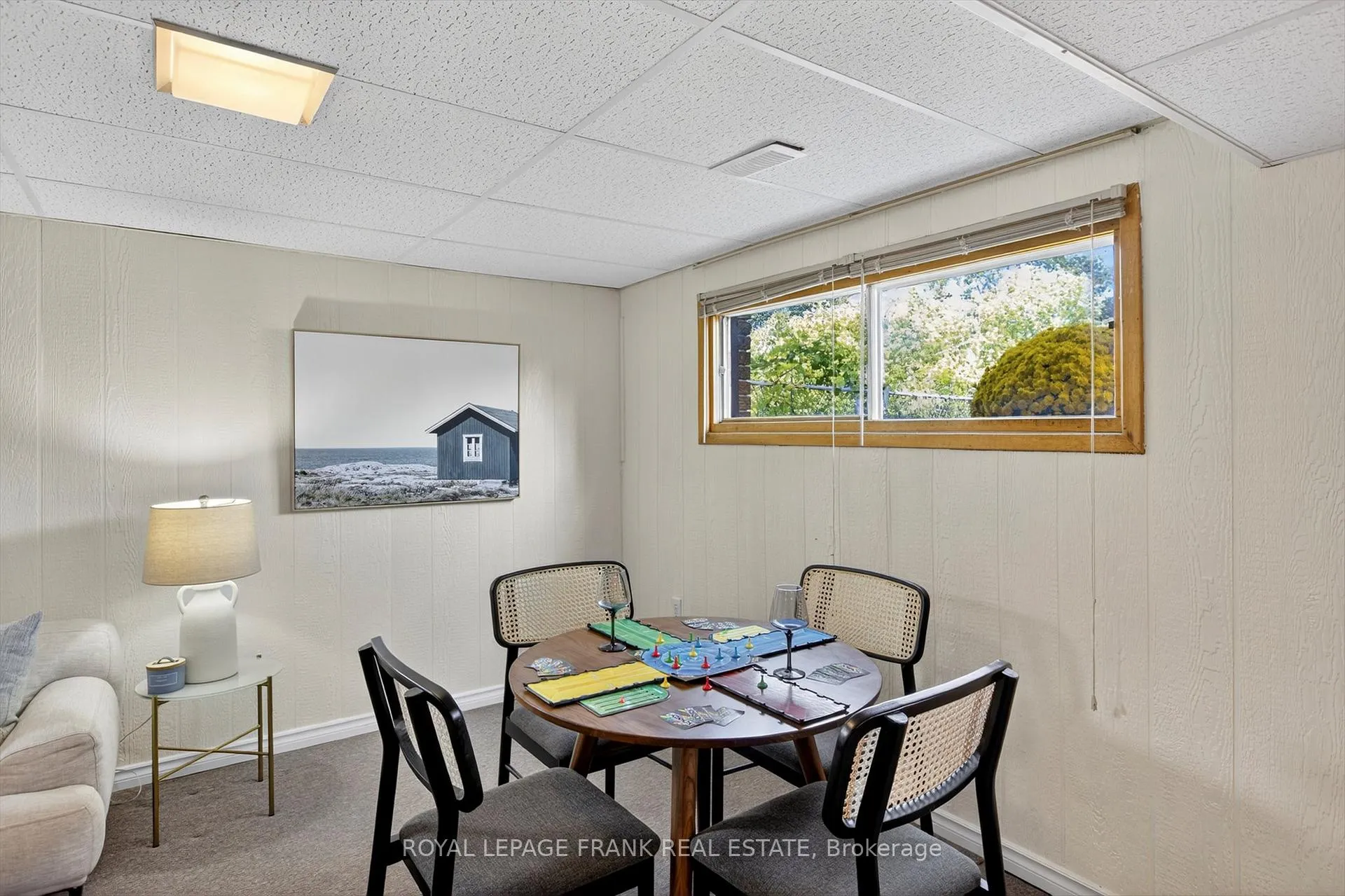 Photo 21 of 393 Southpark Drive, Peterborough, Ashburnham Ward 4 — HOMEH