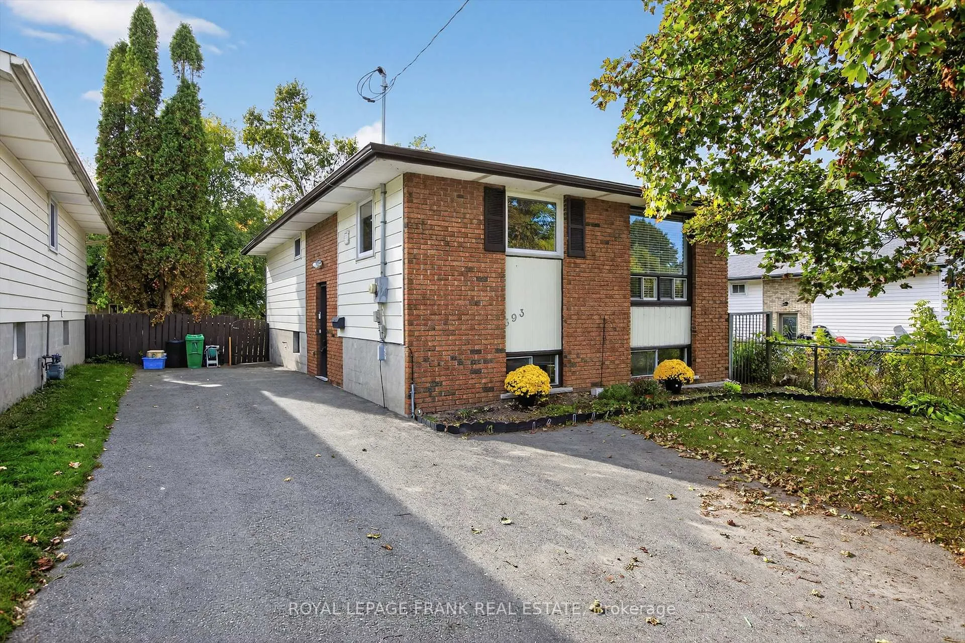 Photo 38 of 393 Southpark Drive, Peterborough, Ashburnham Ward 4 — HOMEH
