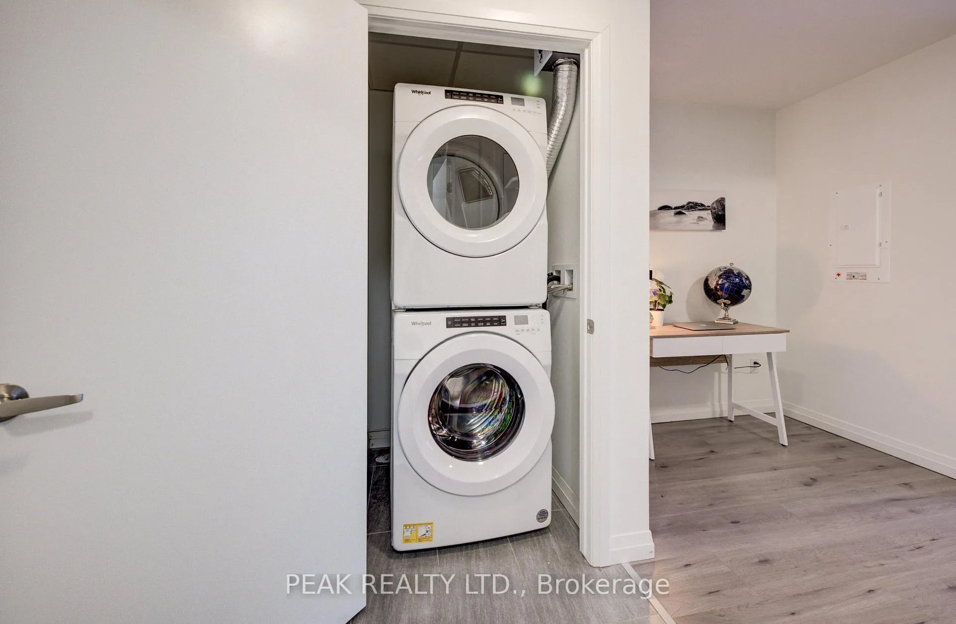Photo 13 of Unit 903, 108 Garment Street, Kitchener, City Commercial Core — HOMEH