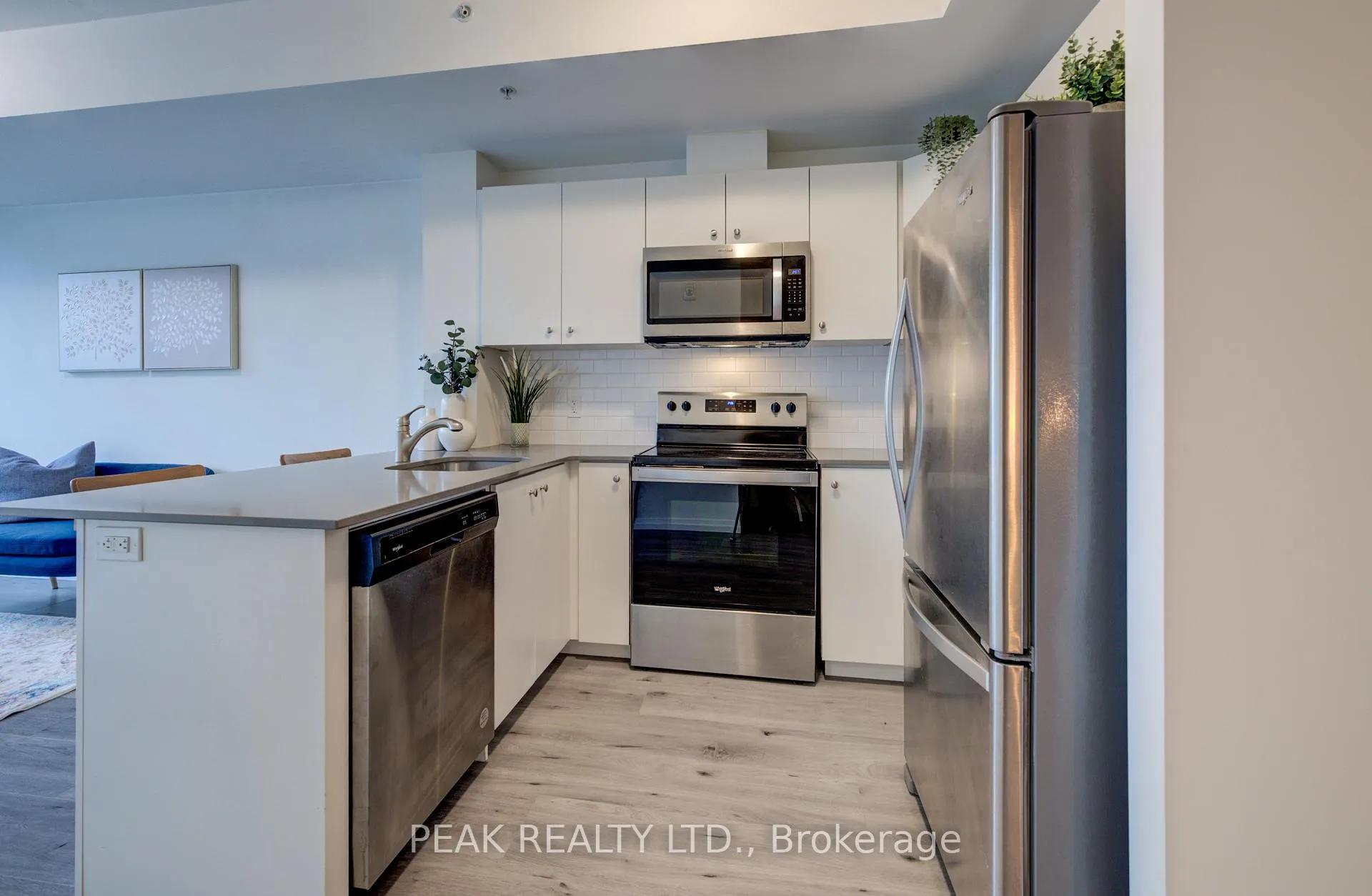 Photo 15 of Unit 903, 108 Garment Street, Kitchener, City Commercial Core — HOMEH