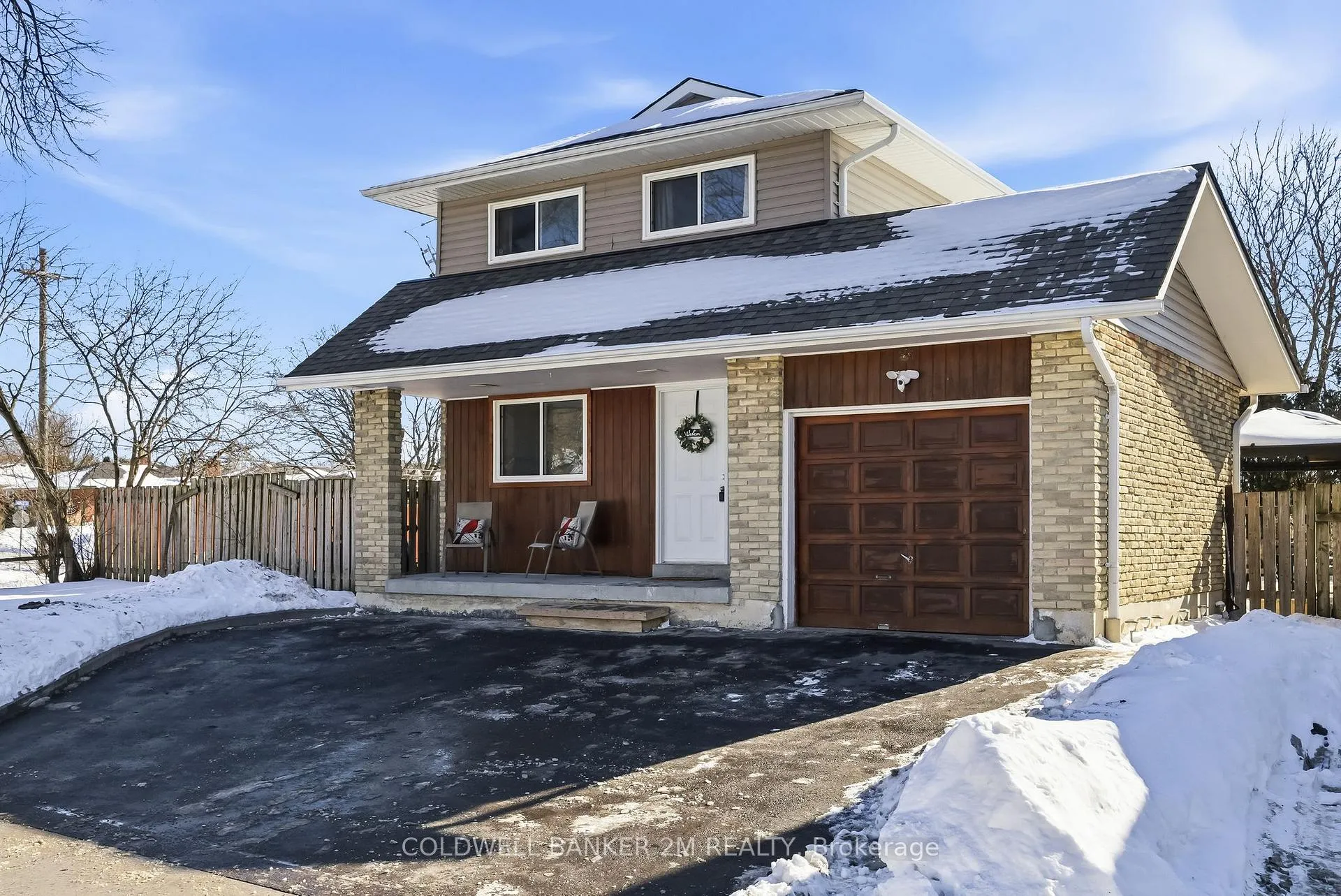 Photo 2 of 34 Jermyn Street, Whitby, Lynde Creek — HOMEH
