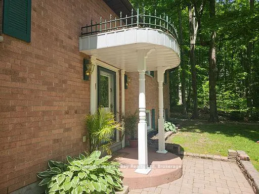Photo 7 of 31 Lakeview Crescent, Tiny, Rural Tiny — HOMEH
