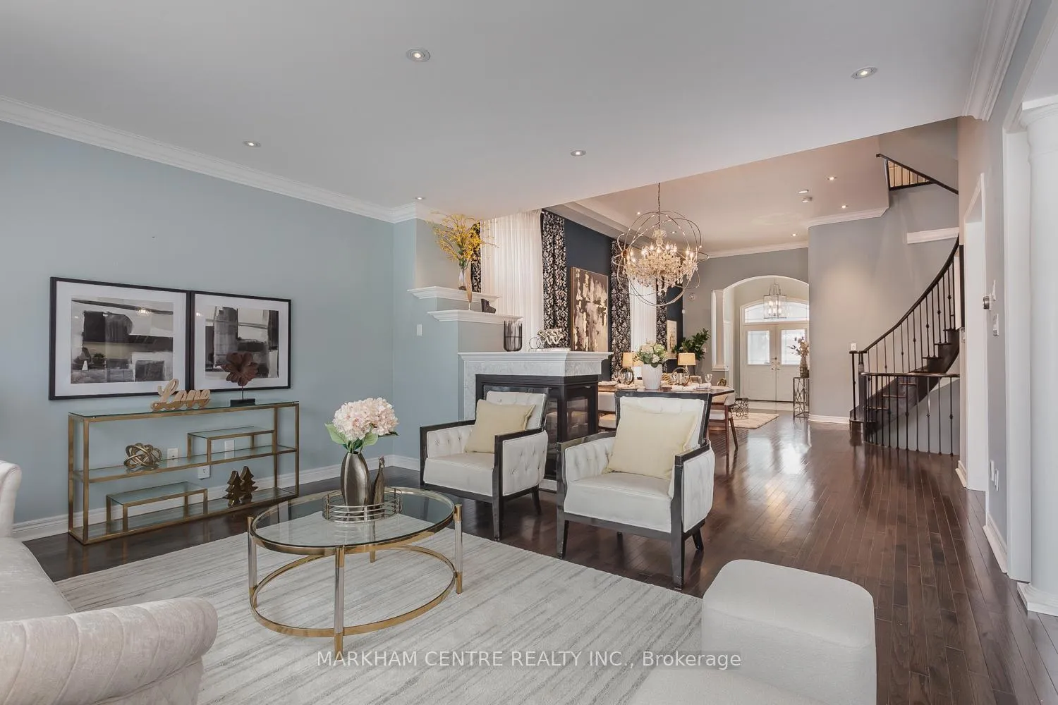 Photo 12 of 67 Chayna Crescent, Vaughan, Patterson — HOMEH