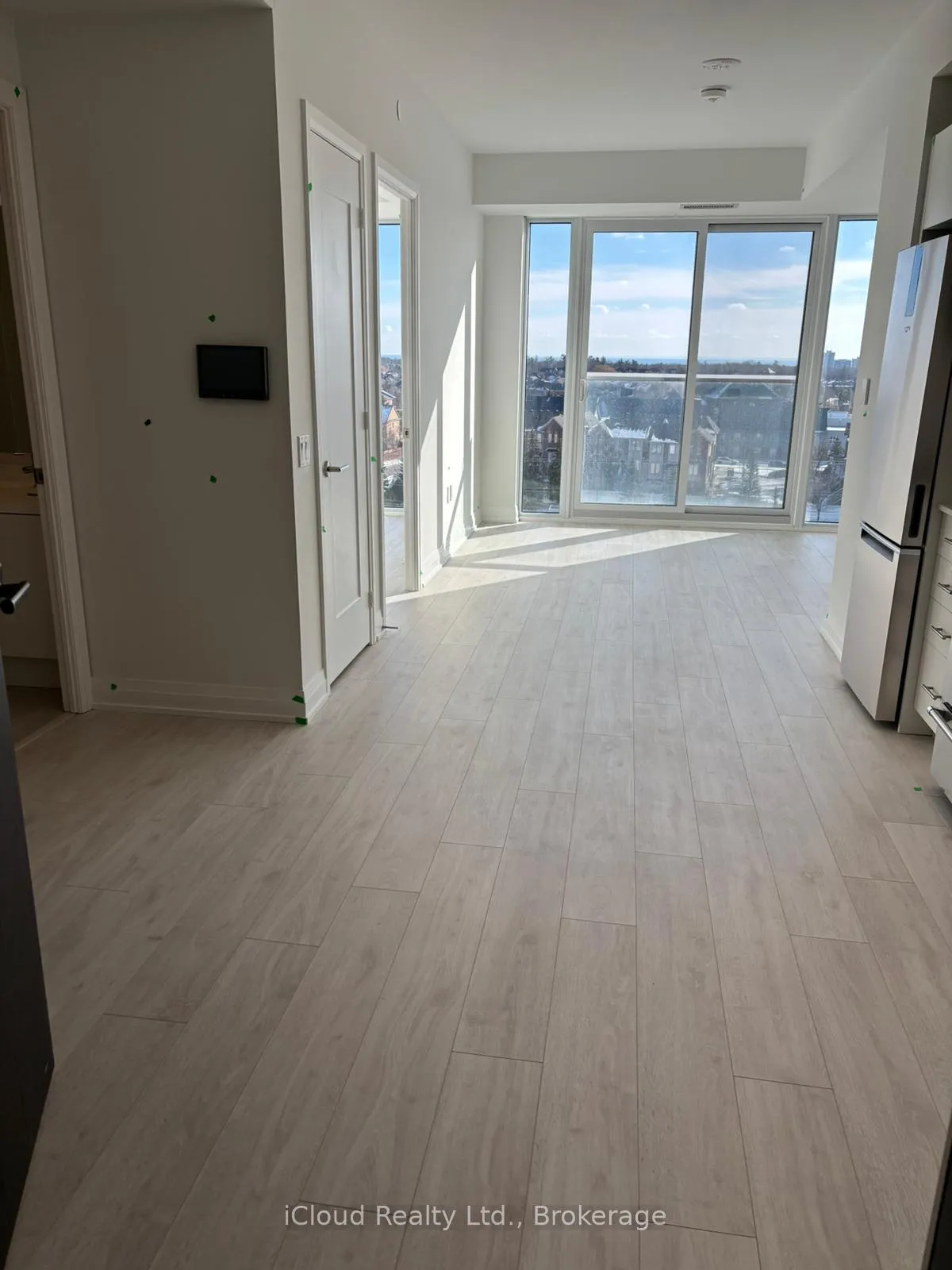 Photo 7 of Unit 708, 412 Silver Maple Road, Oakville, Joshua Meadows — HOMEH