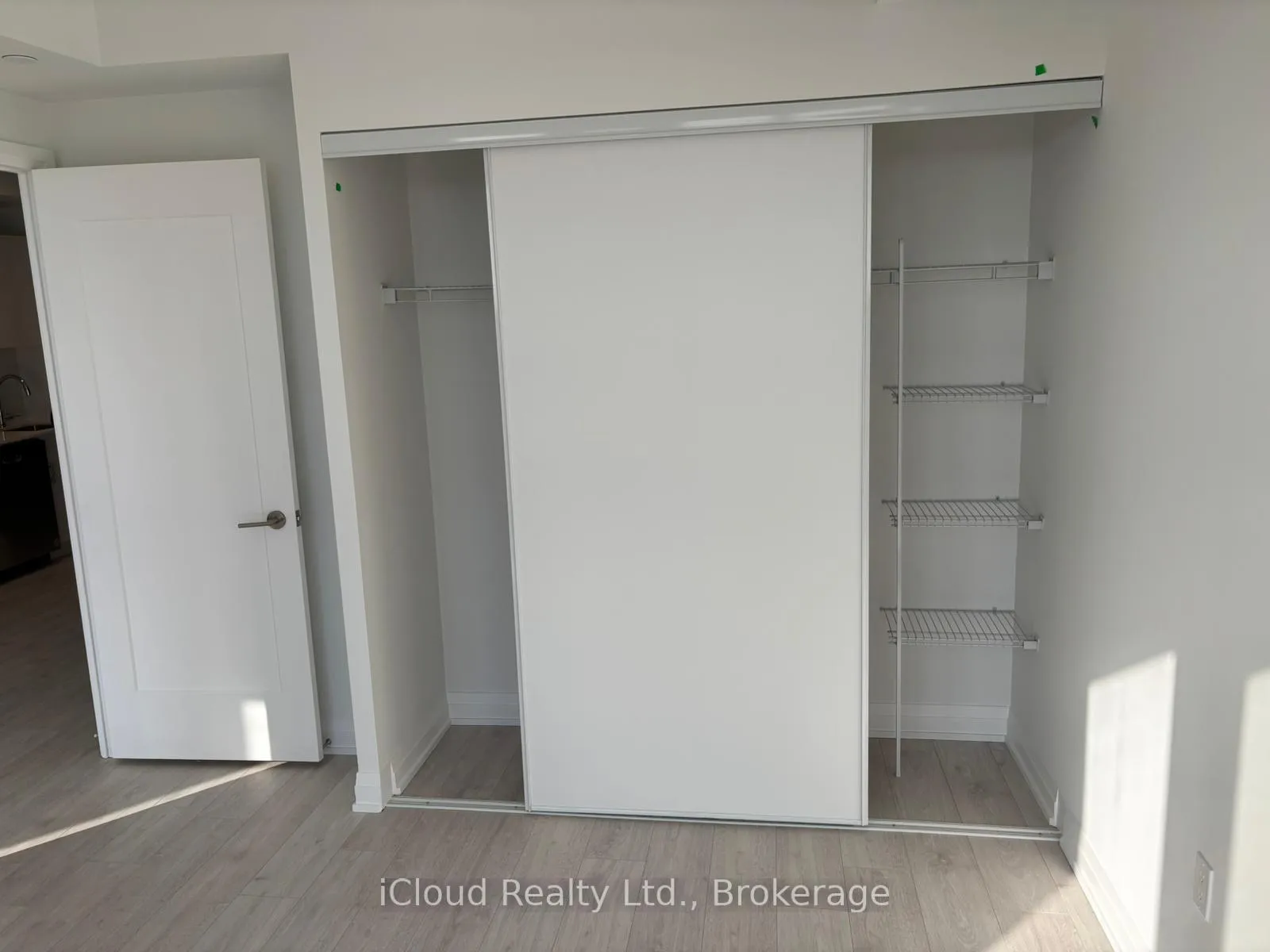 Photo 13 of Unit 708, 412 Silver Maple Road, Oakville, Joshua Meadows — HOMEH