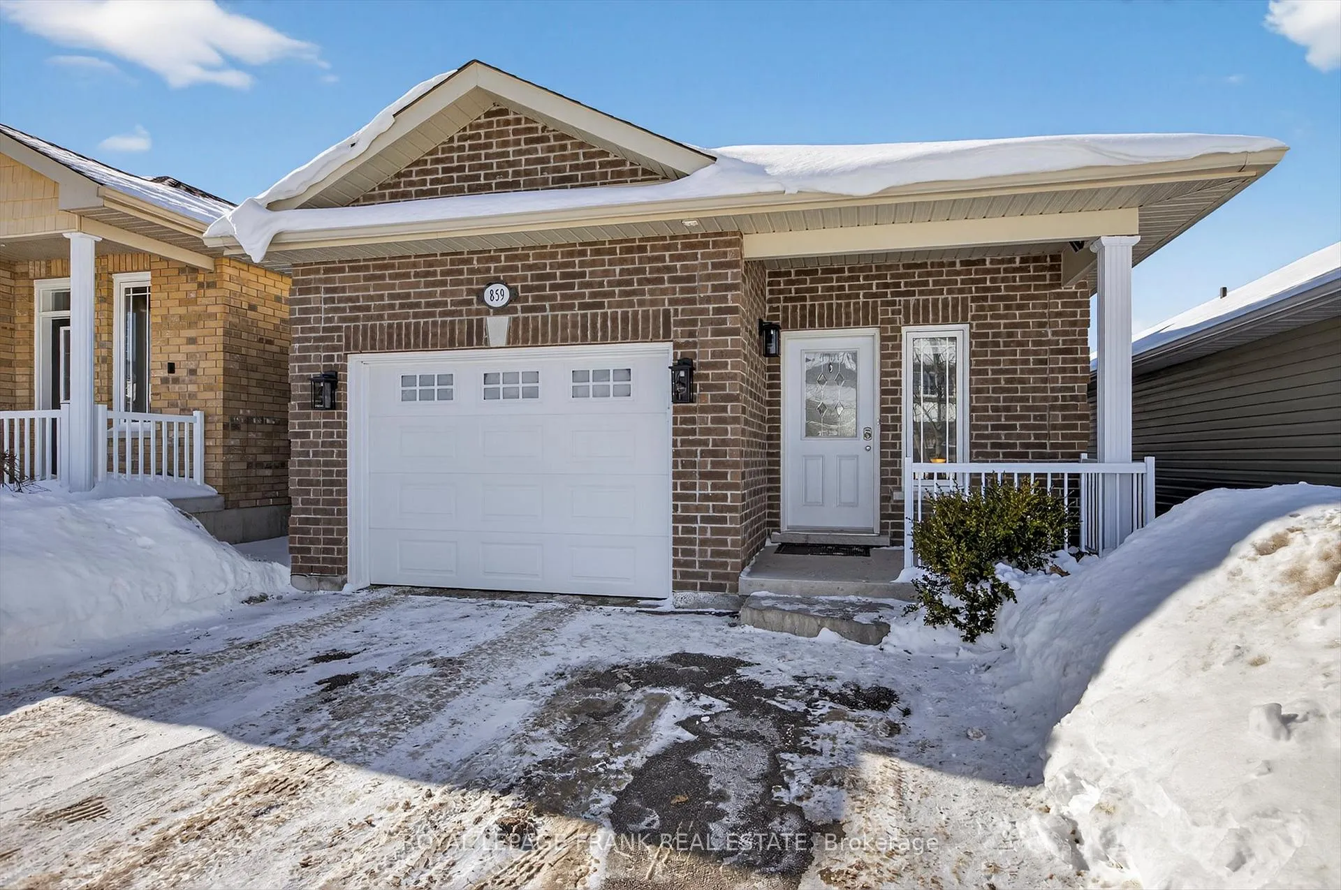 Front of 859 Emery Way