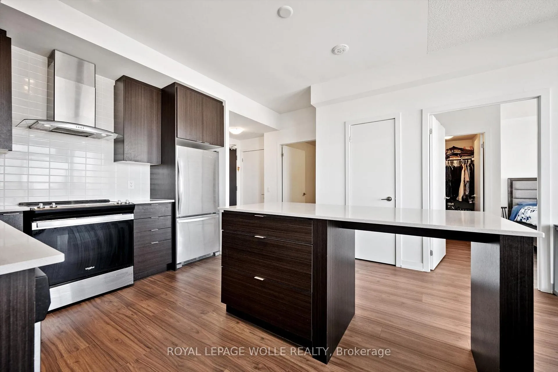 Photo 14 of Unit 1910, 55 Duke Street W, Kitchener, City Commercial Core — HOMEH