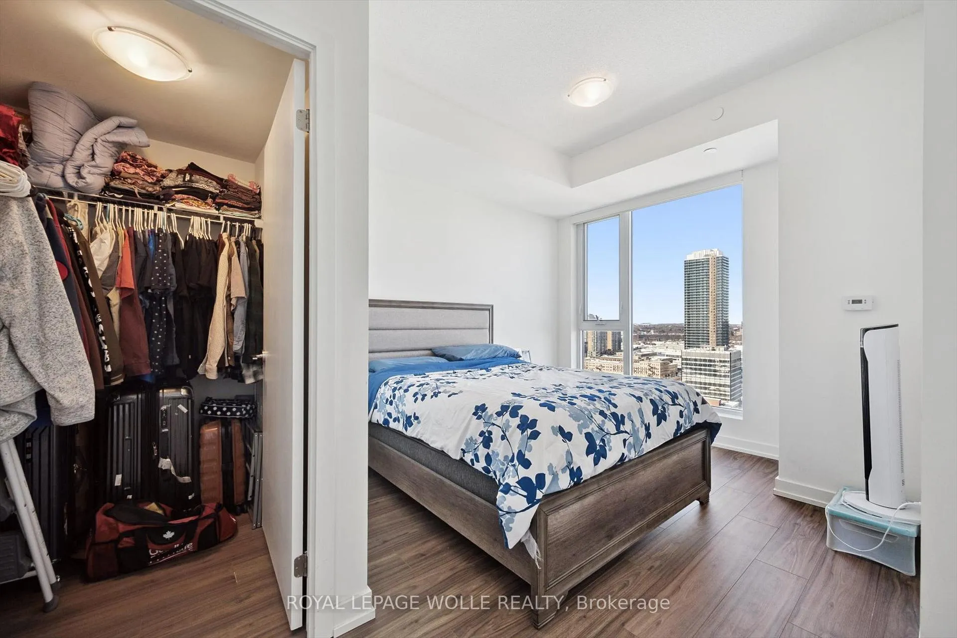 Photo 18 of Unit 1910, 55 Duke Street W, Kitchener, City Commercial Core — HOMEH