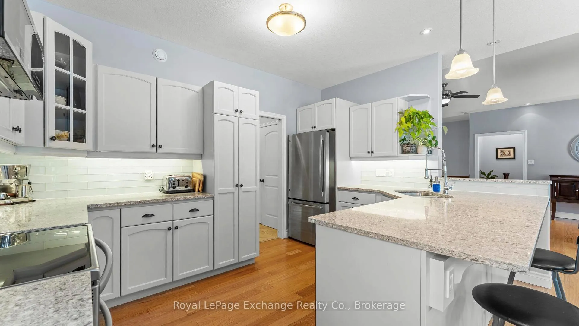 Photo 18 of 311 Wieck Boulevard, Kincardine — HOMEH