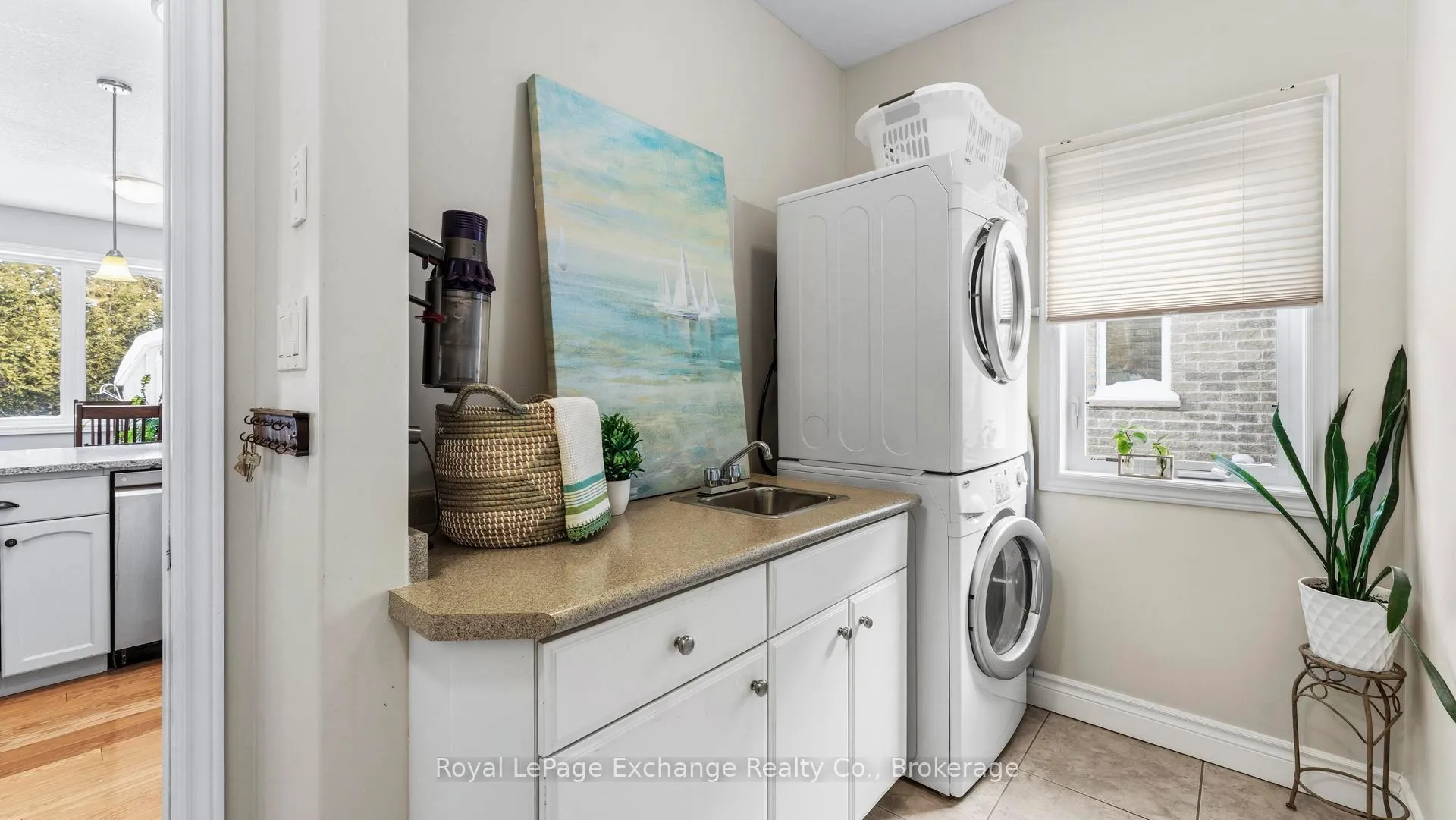Photo 23 of 311 Wieck Boulevard, Kincardine — HOMEH