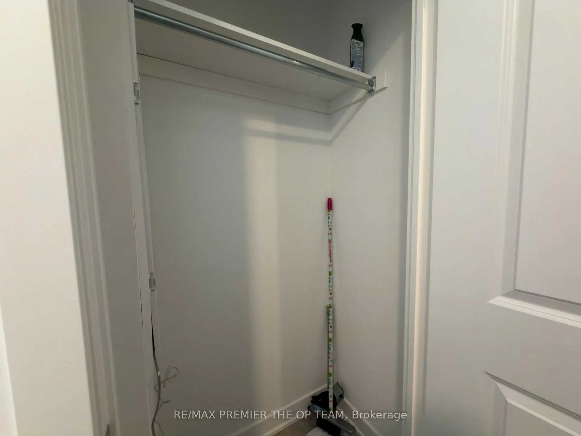 Photo 23 of Unit 403, 30 Upper Mall Way, Vaughan, Brownridge — HOMEH