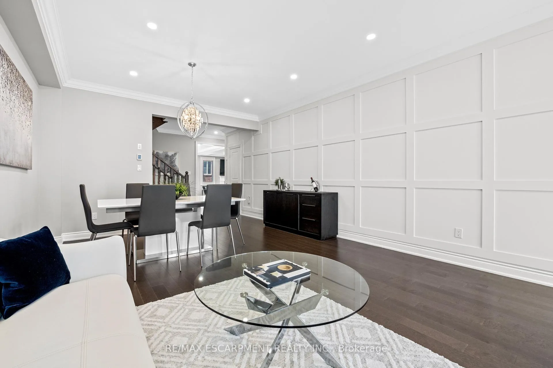 Photo 7 of 107 Avanti Crescent, Hamilton, Waterdown — HOMEH