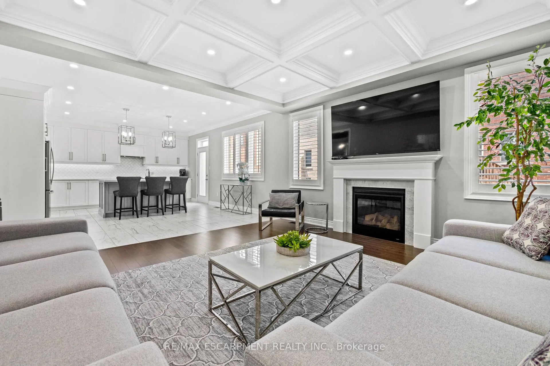 Photo 21 of 107 Avanti Crescent, Hamilton, Waterdown — HOMEH